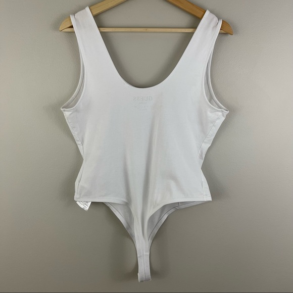 GUESS Y2K 90's Vibes White Red Classic Triangle Logo Bodysuit - Picture 7 of 12